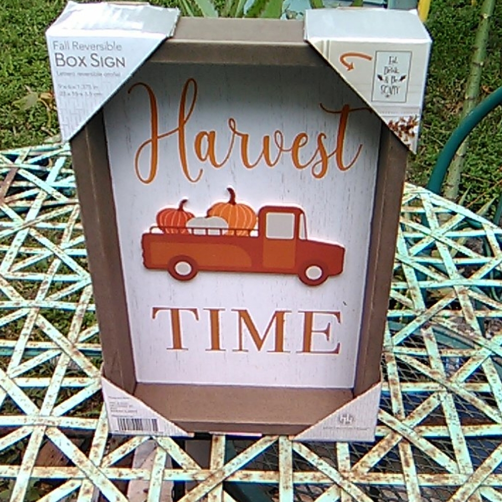 New Fall Sign "Harvest Time" - Picture 2 of 8